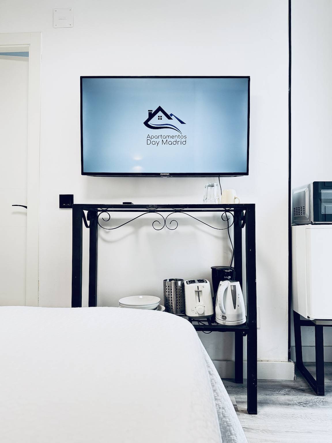 Apartamento vacacional entero, R101 - Valverde 3 in Centro (Madrid), Madrid