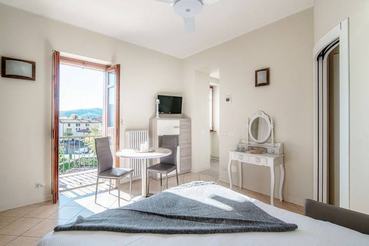 Ferienwohnung für 2 Personen, mit Seeblick - 1