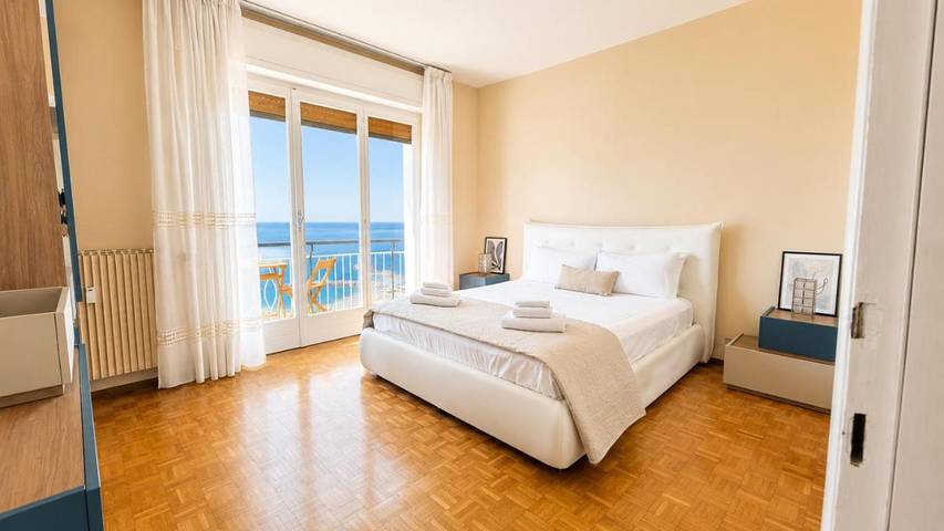Gîte pour 4 personnes, avec vue et terrasse dans Ospedaletti - 4