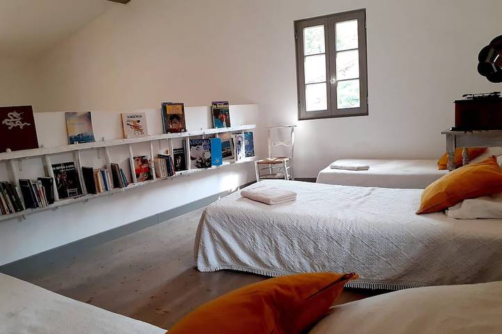 Location de vacances pour 10 personnes, avec jardin et piscine, animaux acceptés à Sarrant - 4