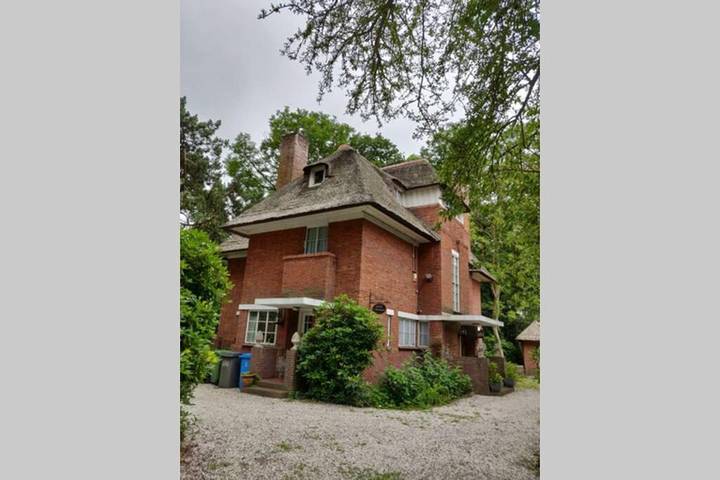 Vakantiehuis voor 8 personen, with Balkon and Terras as well as Tuin in Wassenaar