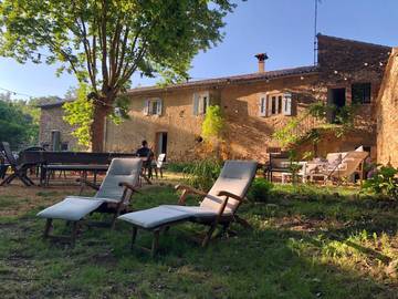 Maison d’hôte pour 2 personnes, avec vue ainsi que terrasse et jardin à Saint-Julien-de-Cassagnas