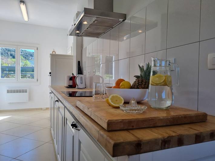 Villa für 8 Personen, mit Whirlpool und Terrasse sowie Pool in Frankreich - 4