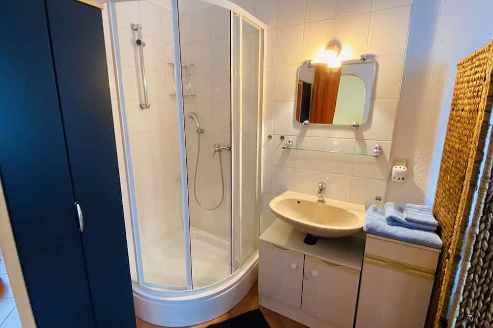 Ganze Wohnung, Ideal für Pendler oder Monteure auf 27qm in Schleusingen bis 2 Personen in Erlau, St. Kilian