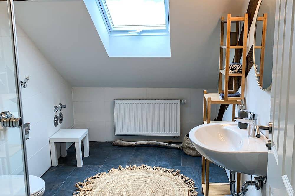 Ganze Wohnung, Modern, gemütlich und zentral im schönsten Haus der Stadt in Neuwied, Osteifel