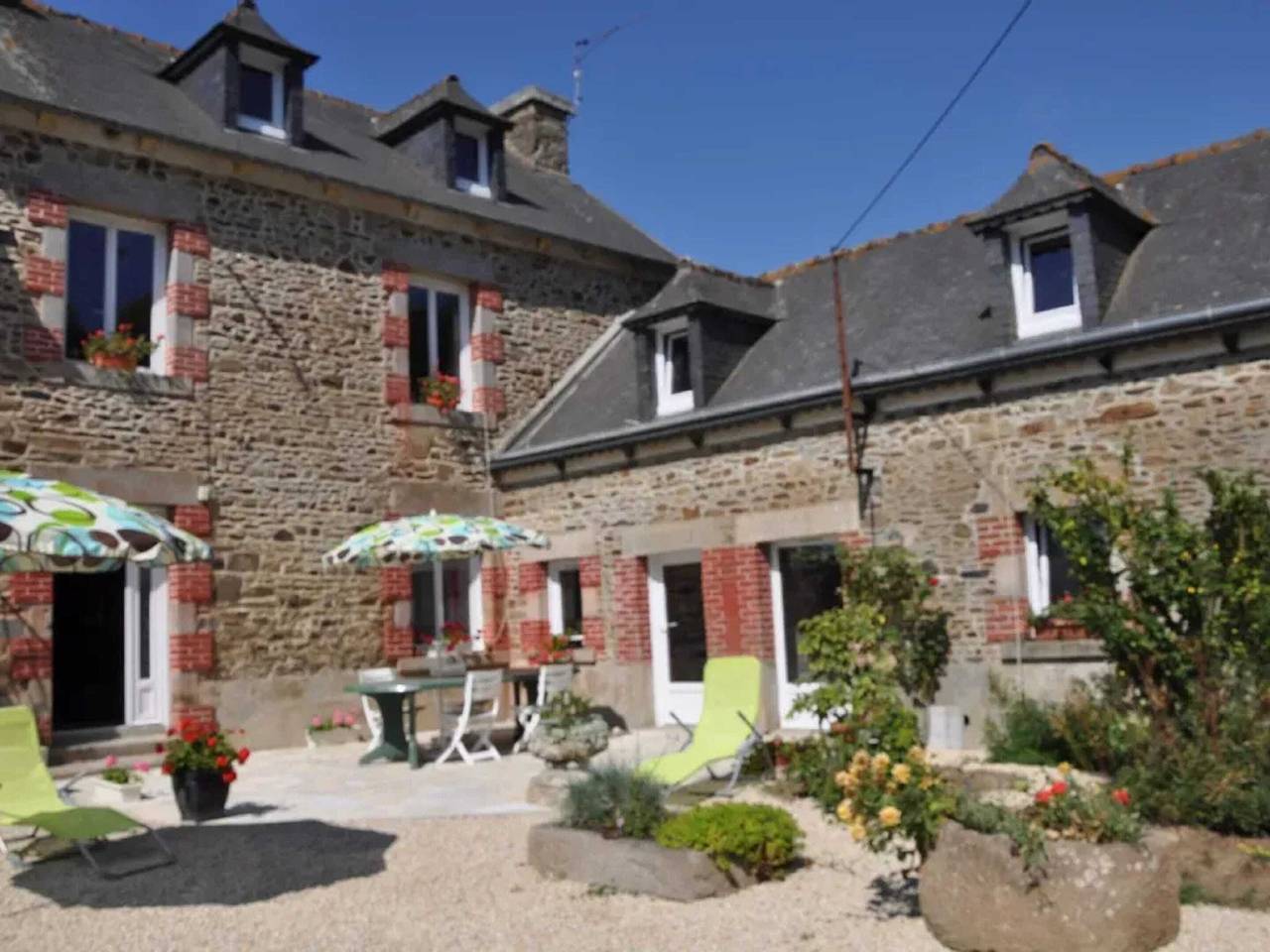 Gemütliches Haus in Pordic mit Garten und Kamin in Pordic, Côte de Goëlo