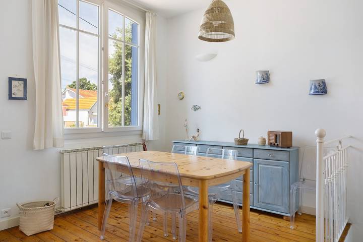 Casa independiente con 4 dormitorios, jardín cerrado y playa a 100 m in Fouras, Region de Rochefort