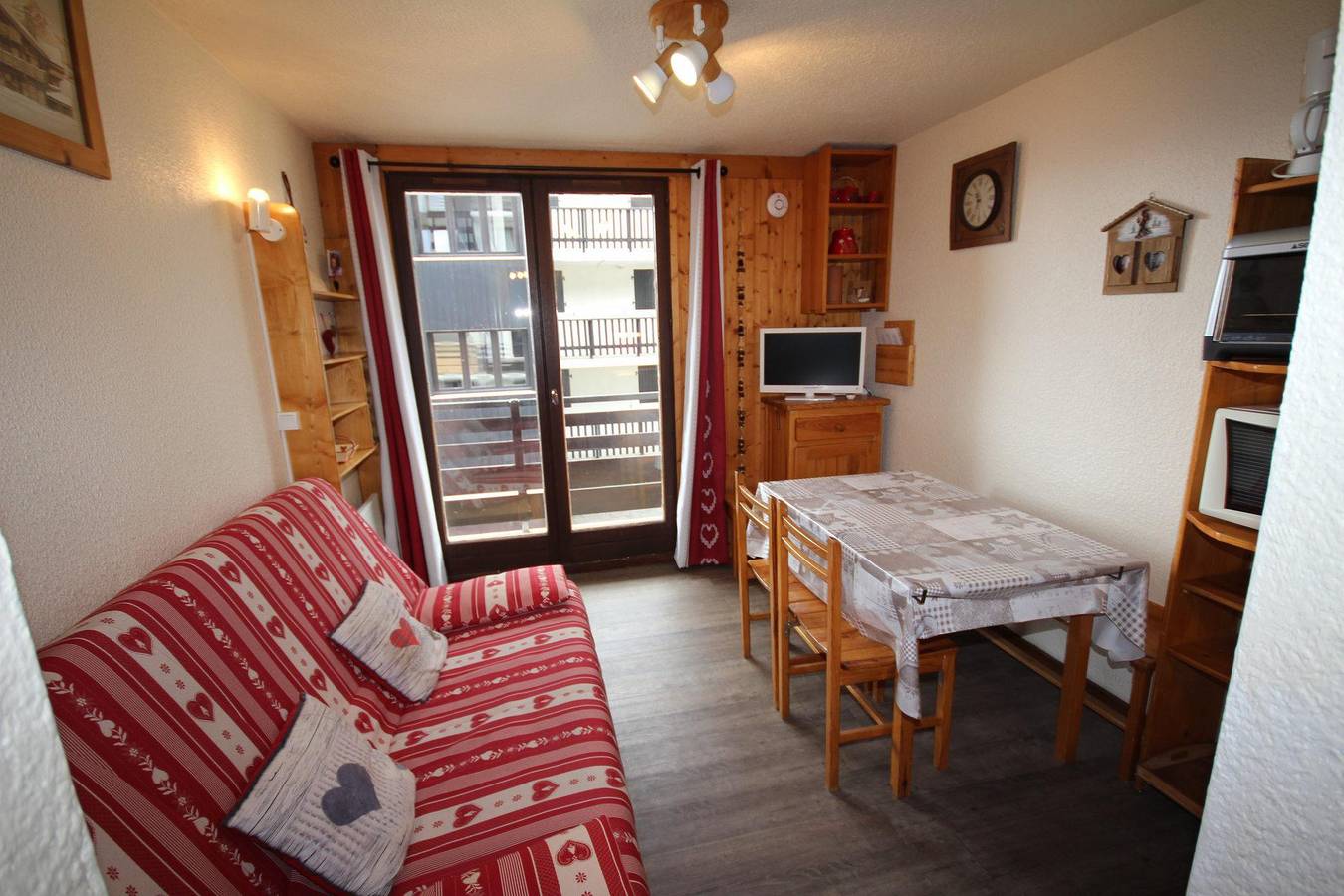 Studio entier, Résidence Isabella F - Studio cabine 4 personnes (21) in Les Saisies, Région d'Albertville