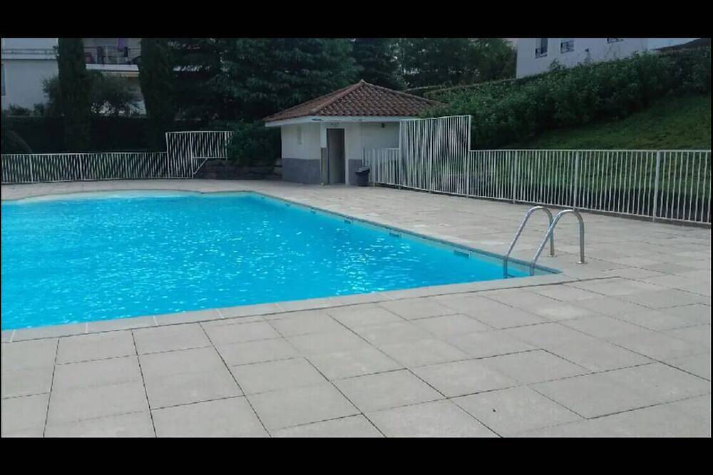 Appartement entier, Appartement avec piscine et garage à Tassin in Tassin-la-Demi-Lune, Rhône