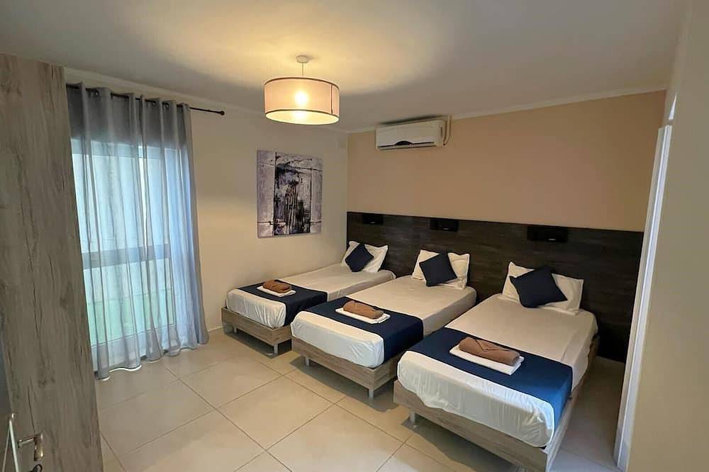 Holiday 5 Villa quarto em Malta perto de St. Julians e Parque Aquatico in Swieqi, Ilha de Malta