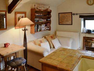 Log Cabin for 2 People in Castleton, Peak District, Photo 1