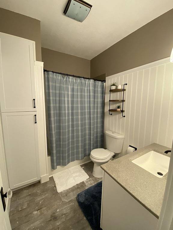 Quiet Small Town Stay in Rush County