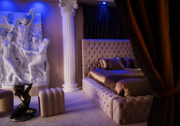 Hôtel pour 4 personnes, avec jacuzzi ainsi que sauna et jardin à Thionville - 2