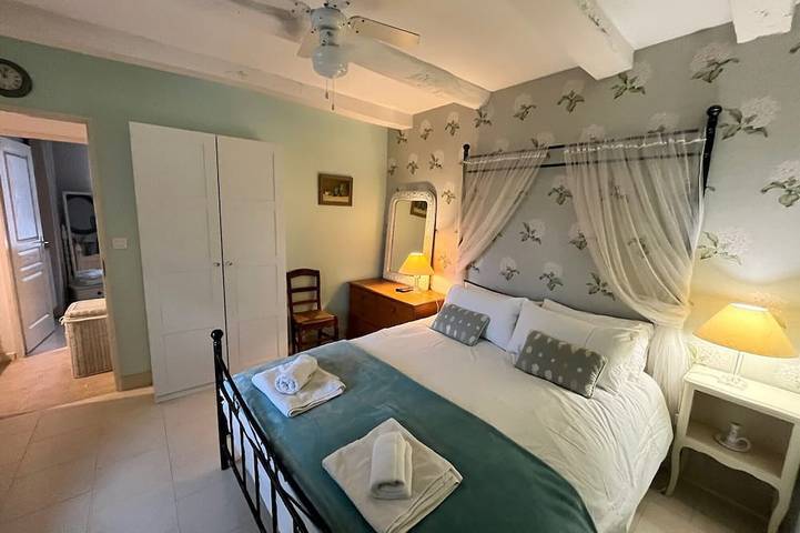 Location de vacances pour 5 personnes, avec terrasse et jardin à Meursac - 3