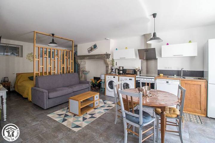 Location de vacances pour 2 personnes, animaux acceptés à Mont-Dore