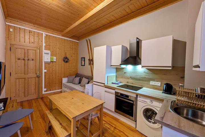 Gîte pour 4 personnes à Pugny-Chatenod - 4