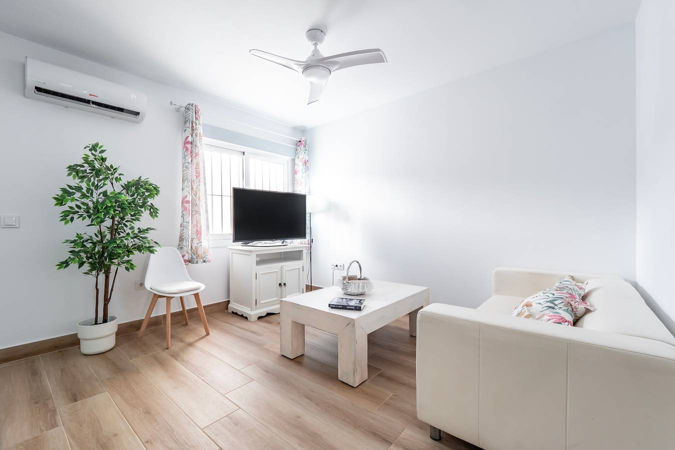 Apartamento "Casa Pereira" com Terraço Privado, Varandas e Wi-Fi in Cartaya, Costa de la luz