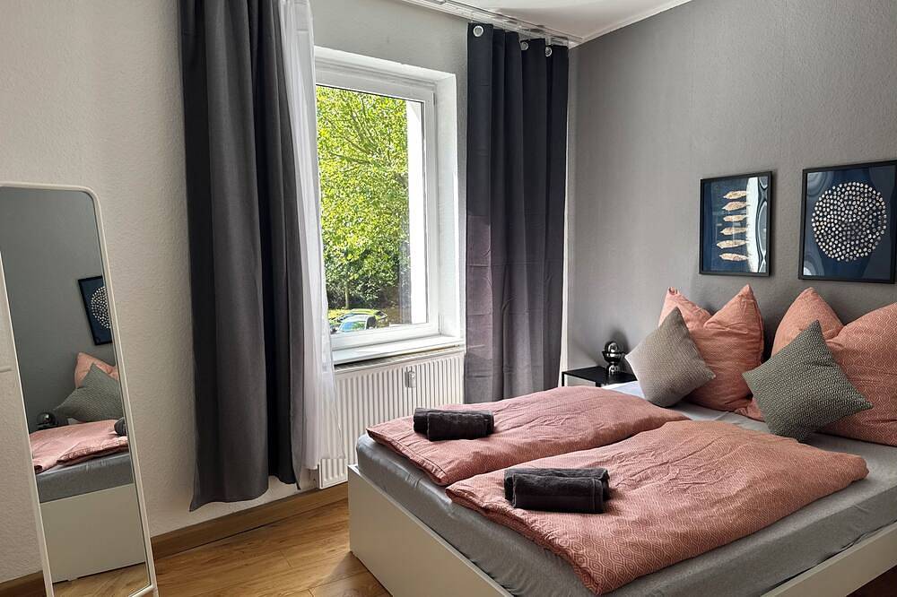 Ganze Wohnung, Appartement \"Martha\" an der Goitzsche mit 3 Schlafzimmern und Stellplatz in Bitterfeld-Wolfen, Dessau-Wörlitzer Gartenreich
