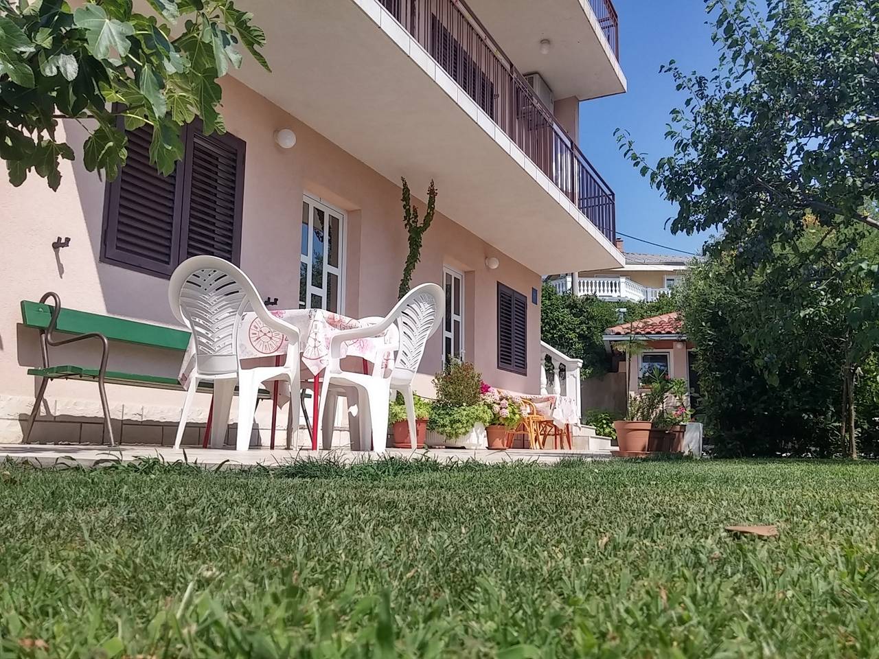 Ganze Wohnung, 1-Zimmer-Ferienwohnung mit Terrasse Novi Vinodolski A-5587-b in Novi Vinodolski, Primorje-Gorski Kotar