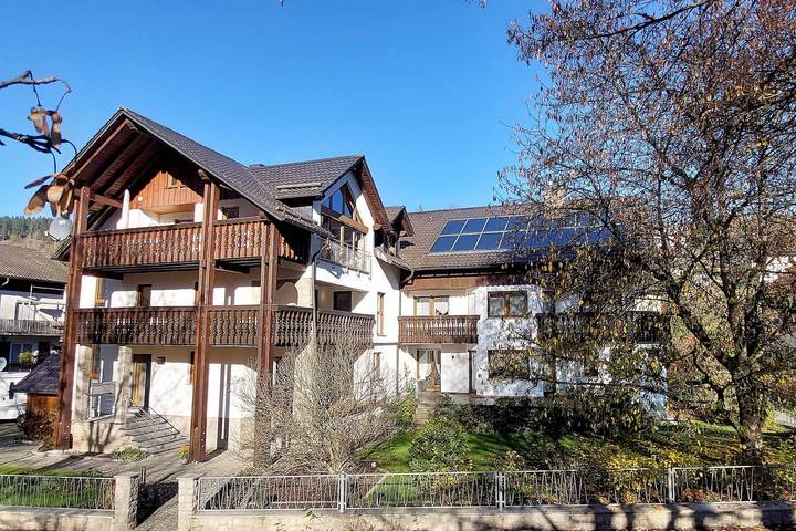 Ferienwohnung für 6 Personen, mit Balkon und Balkon/Terrasse in Steinwiesen