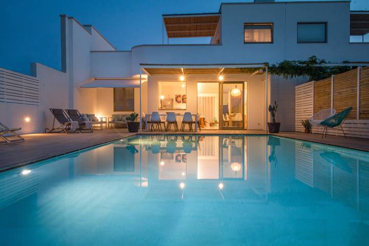 Ferienhaus für 10 Personen, mit Terrasse und Whirlpool sowie Garten in Monopoli - 2