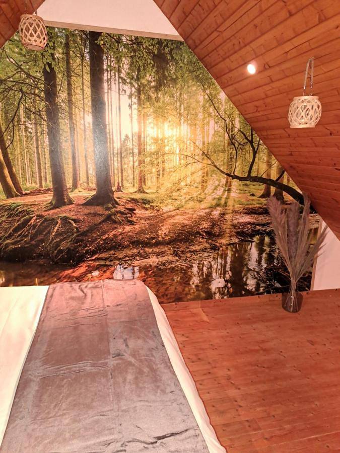 Location de vacances pour 6 personnes, avec piscine ainsi que terrasse et vue à Huisnes-sur-Mer - 4