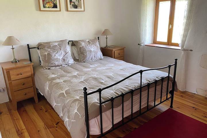 Location de vacances pour 8 personnes, avec jardin à Saint-Séverin - 4