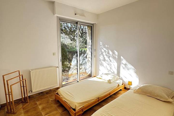 Location de vacances pour 12 personnes, avec jardin à Piolenc - 4