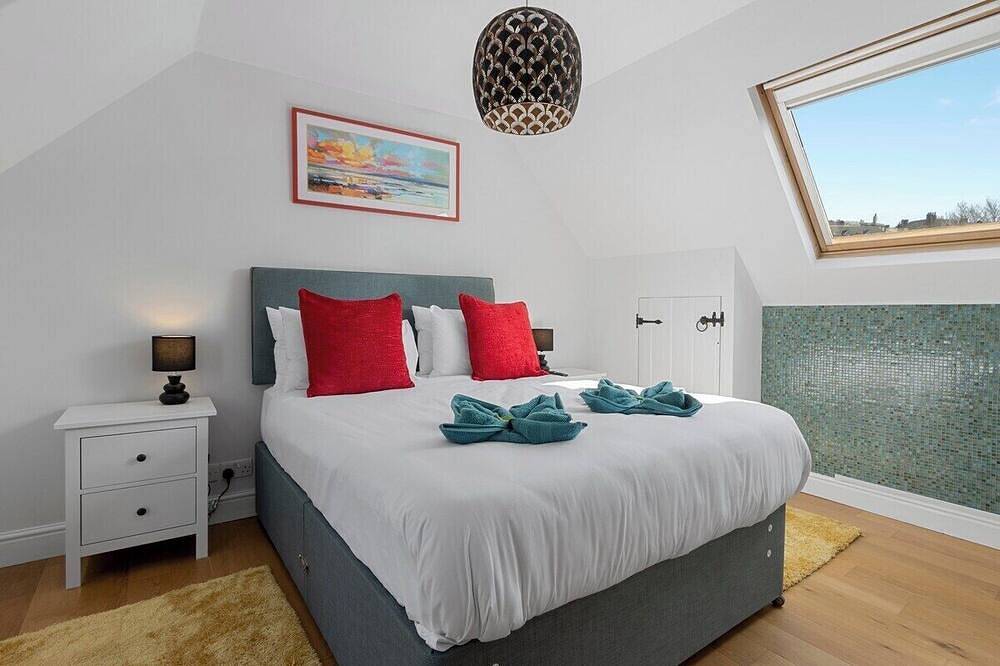 Exe Riverside Retreat - Short Stays Uk Ltd in Exeter, Devon