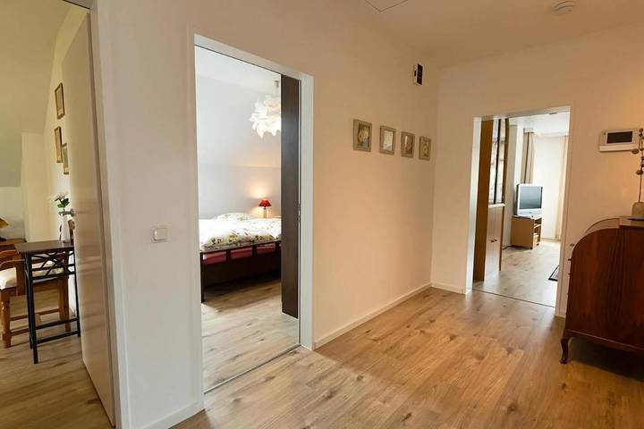 Ferienwohnung für 5 Personen, mit Balkon und Ausblick in Bad Steben - 3
