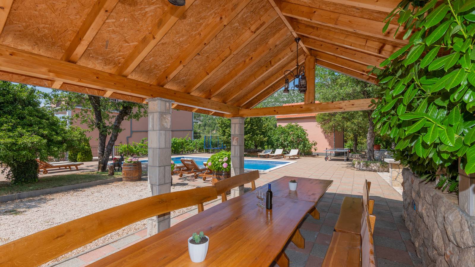 Villa Stipe - Makarska by Villas Guide in Bjelovar-Bilogora