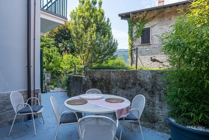 Gîte pour 5 personnes, avec balcon à Lierna - 3