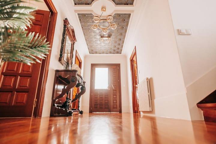 Casa rural para 12 personas, con Balcón y Terraza además de Jardín y Vistas en Campo Lameiro - 2