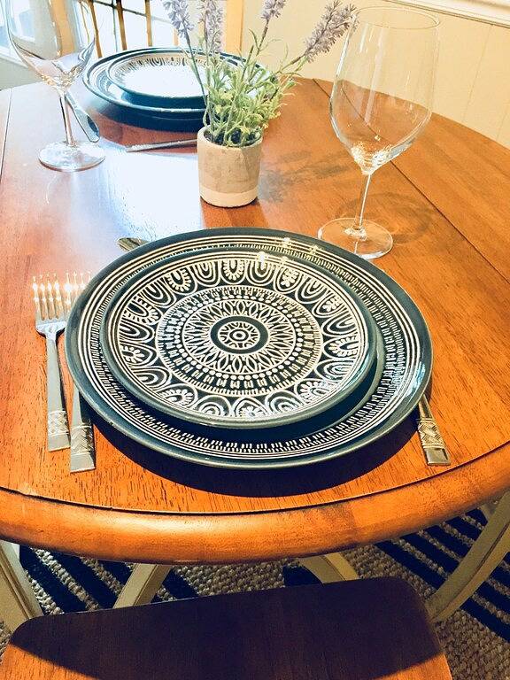 Ganze Wohnung, Komfort & Charme - Gehen Sie in die Stadt! in Hendersonville, Henderson County (NC)