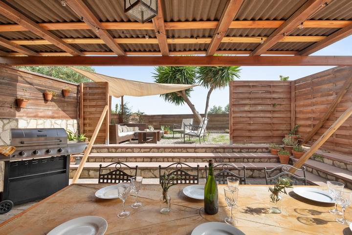 Chalet para 8 personas, con jardín y sauna en Alt Penedès - 2