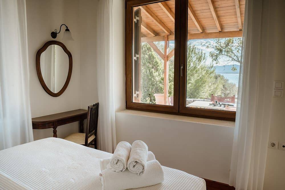 Seafront Away-from-it-all Stone House in Sunset Olive Grove in Lesbos