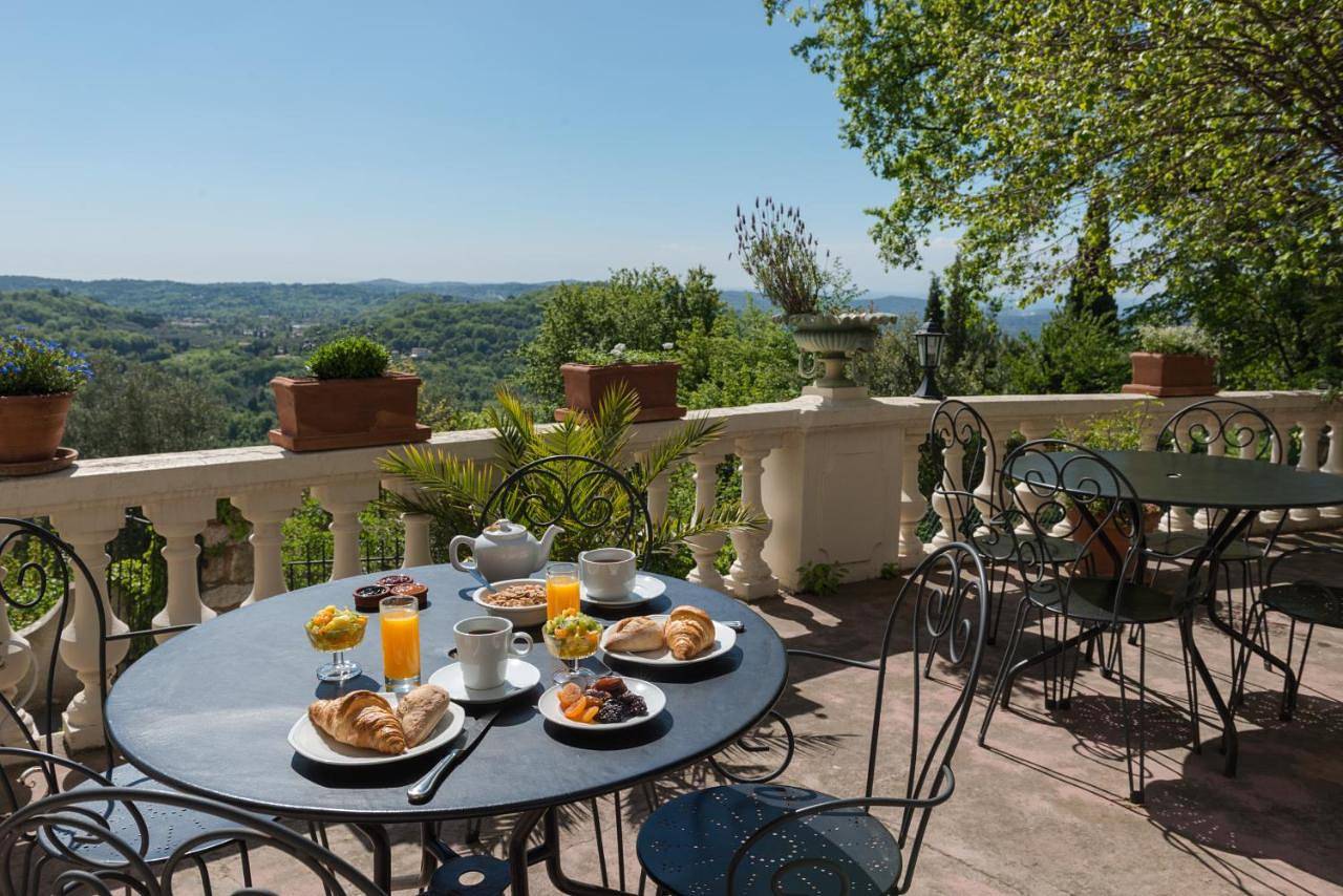 Logis Hôtel La Bellaudière in Grasse, Côte méditerranéenne (France)