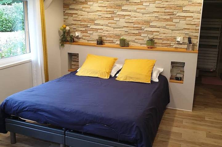 Location de vacances pour 6 personnes, avec terrasse ainsi que jacuzzi et jardin à Noaillan - 4