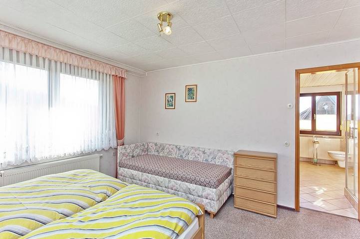 Ferienwohnung für 2 Personen, mit Garten in Bad Liebenstein - 4