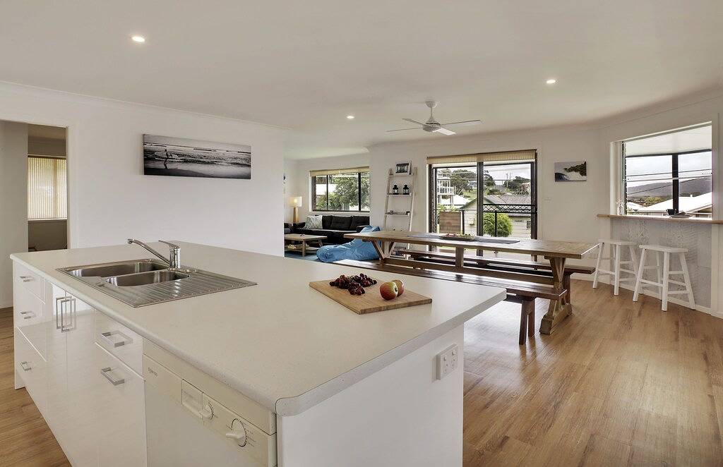 Spacious Holiday Home In The Heart Of Crescent Head in Crescent Head, New South Wales