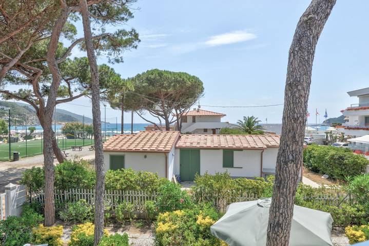 Ferienwohnung für 4 Personen, mit Garten in Marina di Campo