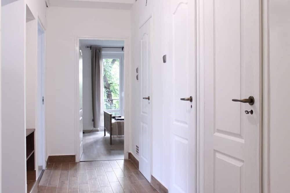 Amplio apartamento / parking gratuito / cerca del centro / Wifi in Budapest, Közép-Magyarország