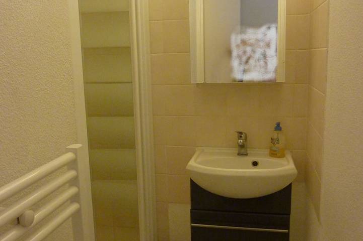 Gîte pour 4 personnes, avec jardin et terrasse dans Plage de Landrezac - 4