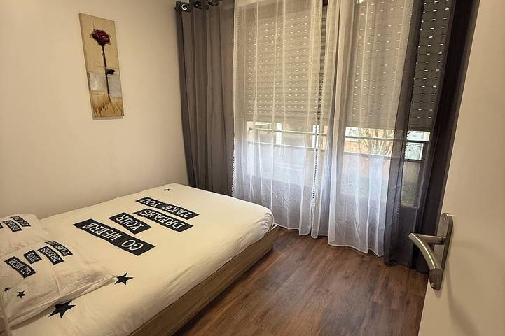 Gîte pour 4 personnes à Notre-Dame-de-Sanilhac - 2