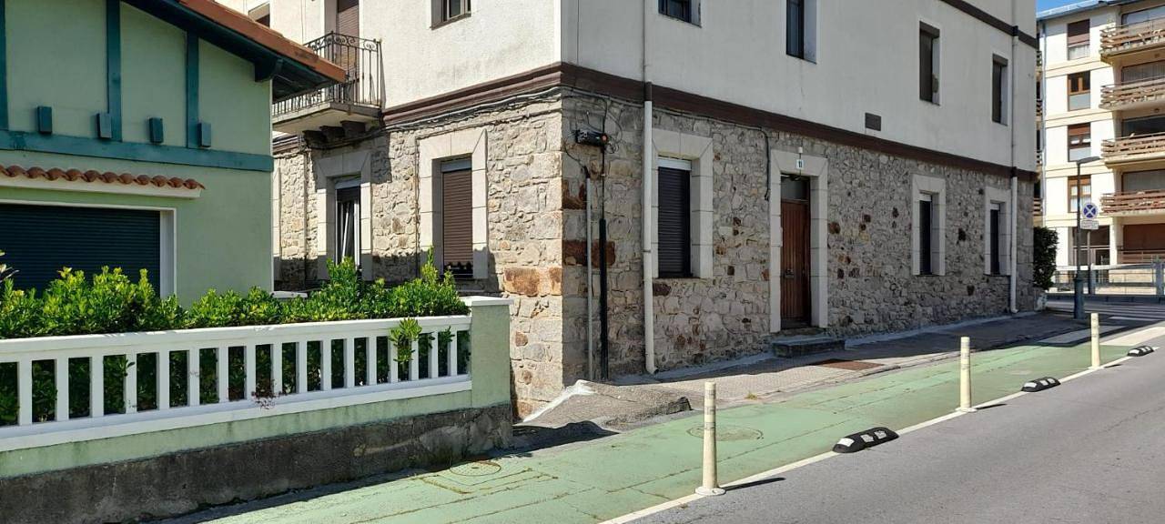 Apartamento vacacional entero, Double Room in Bakioko Aritza (Bakio), Baquio