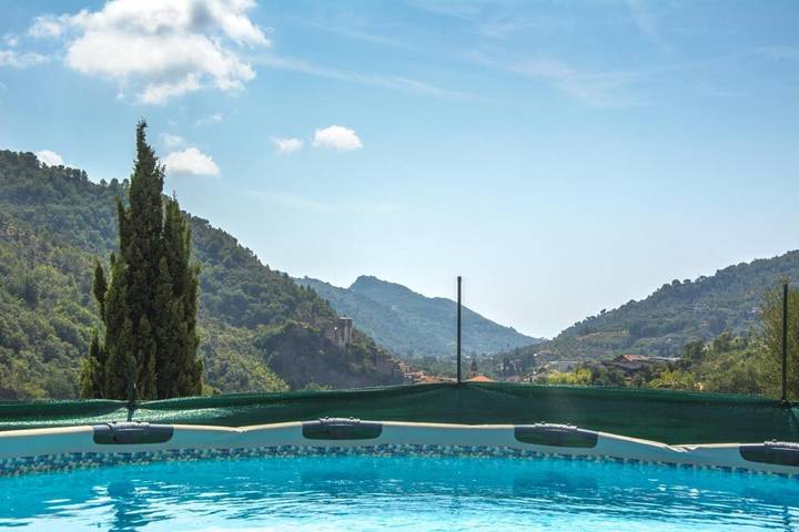 Maison de campagne pour 8 personnes, avec Balcon et Terrasse ainsi que Jardin et Piscine à Dolceacqua - 2