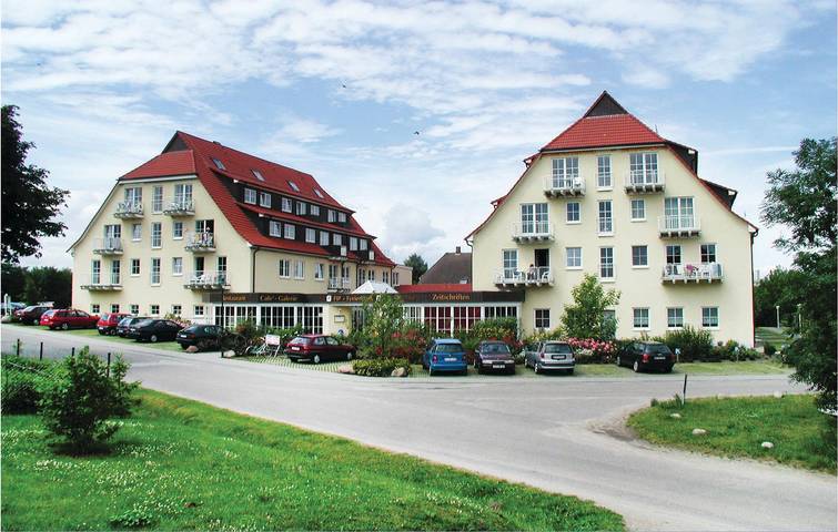 Ganze Ferienwohnung, Appartement am Strand mit Parkplatz, Terrasse und TV in Gollwitz, Nordwestmecklenburg (Wismar und Umgebung)
