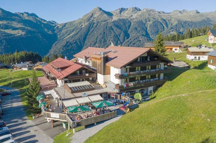 Hôtel pour 4 personnes, avec jardin et sauna, animaux acceptés