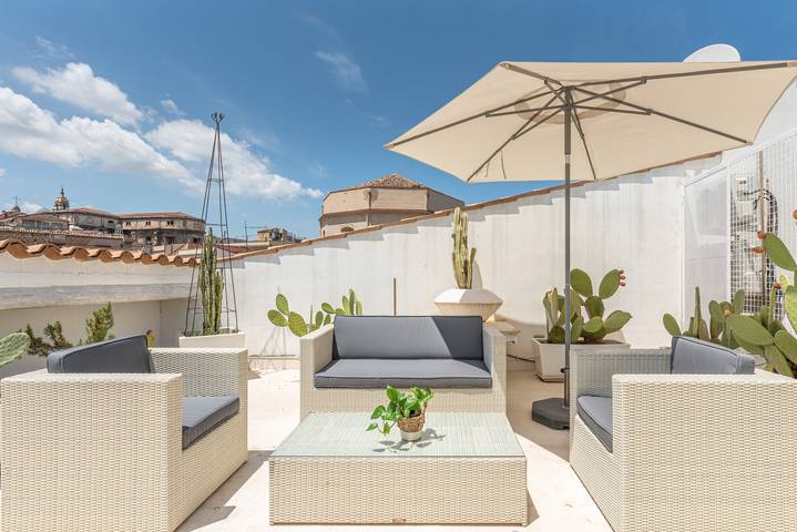Loft per 4 persone, con Balcone e Terrazza a Palermo
