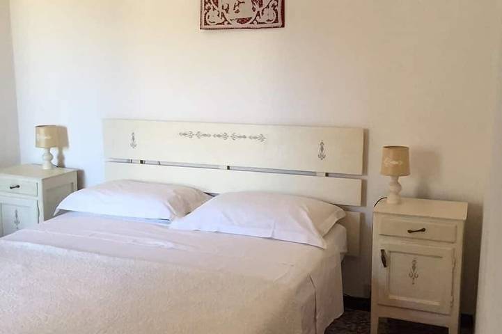 Casa Maria terrazza con vista panoramica, parcheggio, libero dal 10 ottobre in Marina delle Reti, Cervo (Liguria)